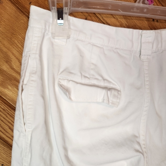 Christopher & Banks size 6 white capris - Picture 8 of 11